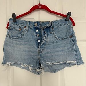 Levi’s 501 Denim Shorts Women’s Size 27